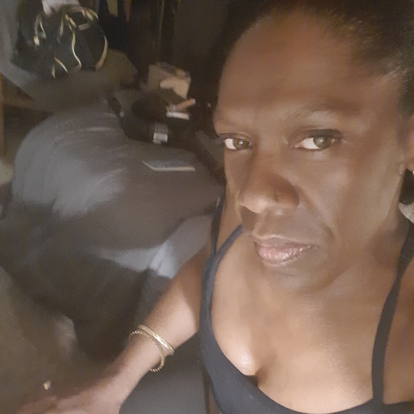 Meet your Posher, Paula - Picture 6 of 16